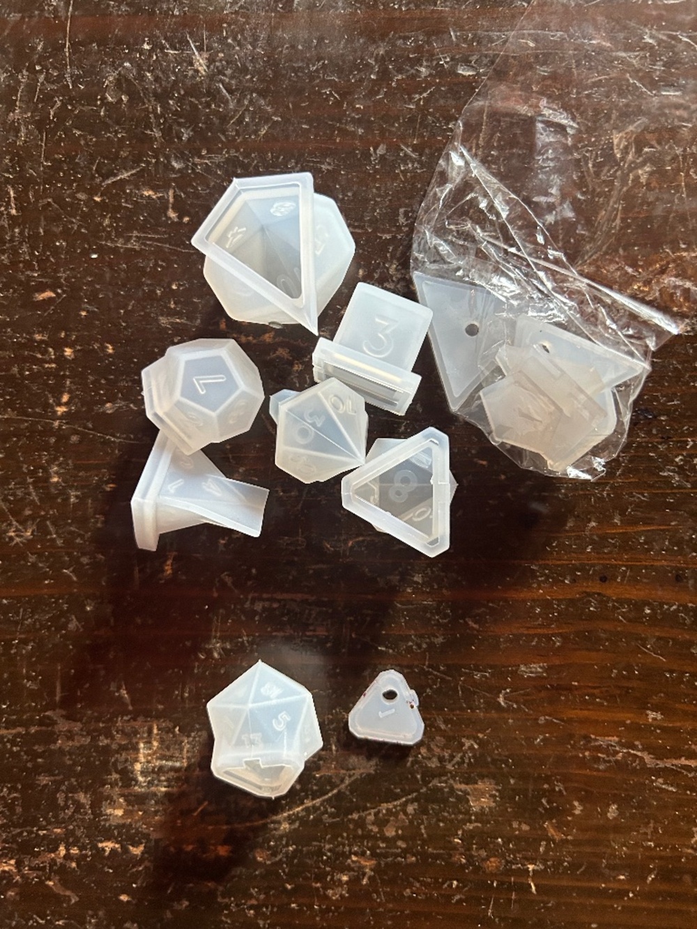 7 silicone dice (new except 1 used)